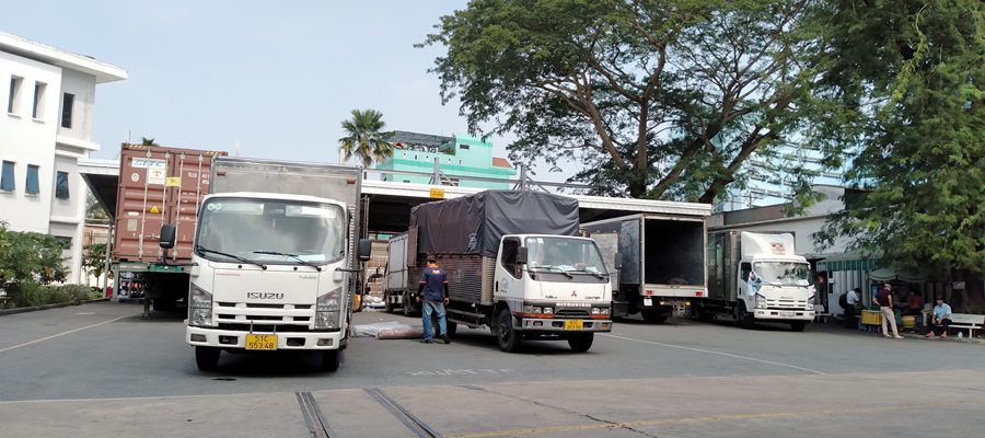 dịch vụ xe tải chở hàng tại KCX Linh Trung 1